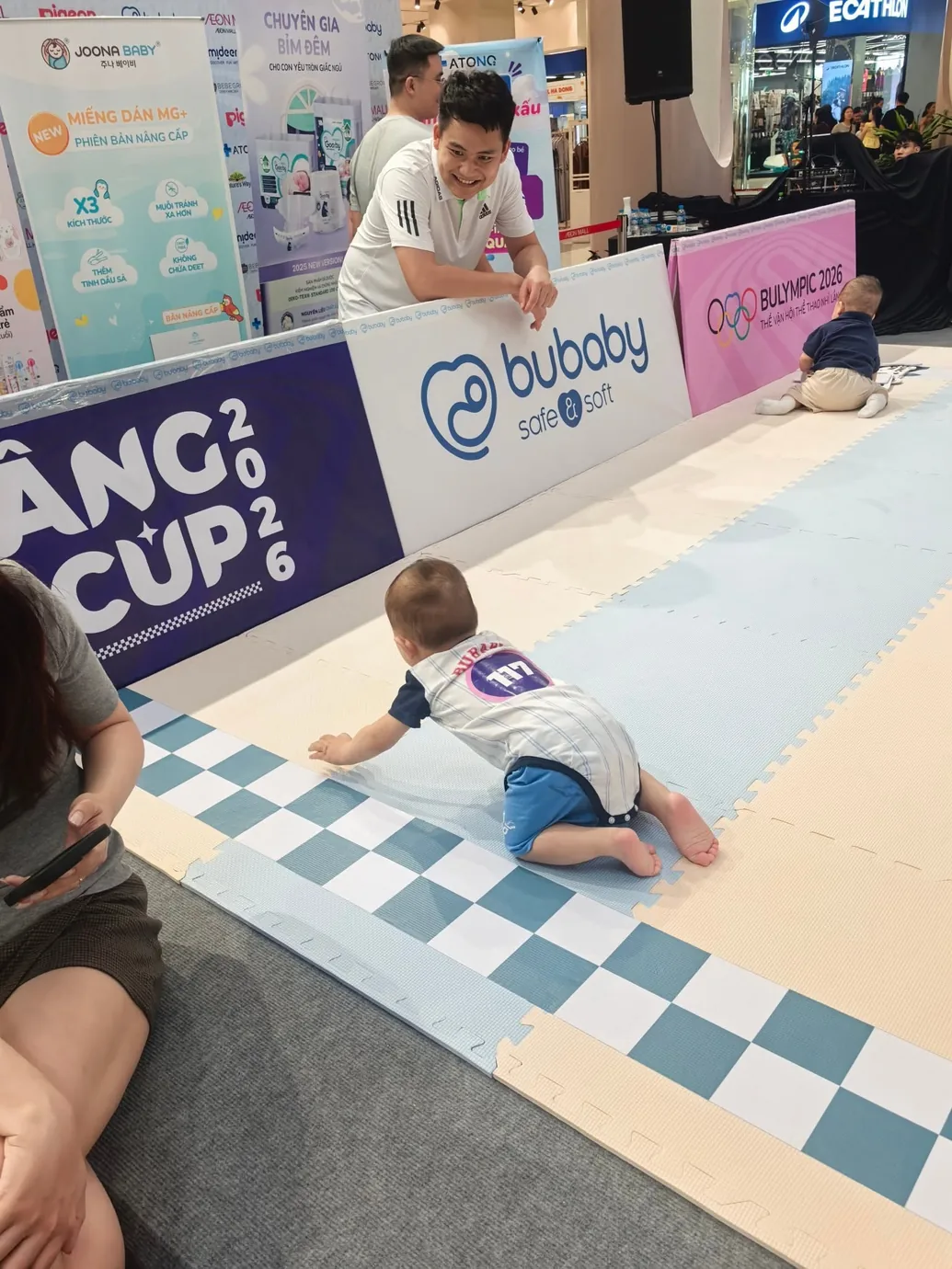Cố lên, bé yêu! tại Bulympic